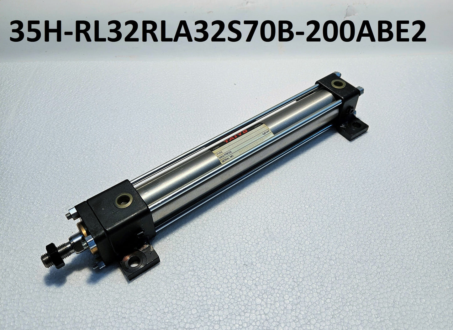 HYDRAULIC CYLINDER