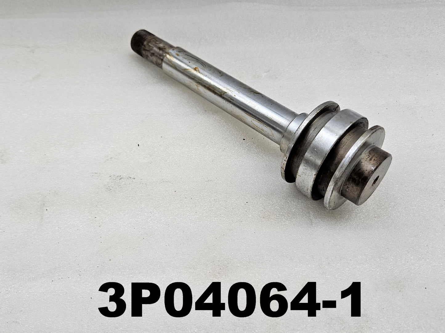 HEAD PISTON ROD #75 J-7