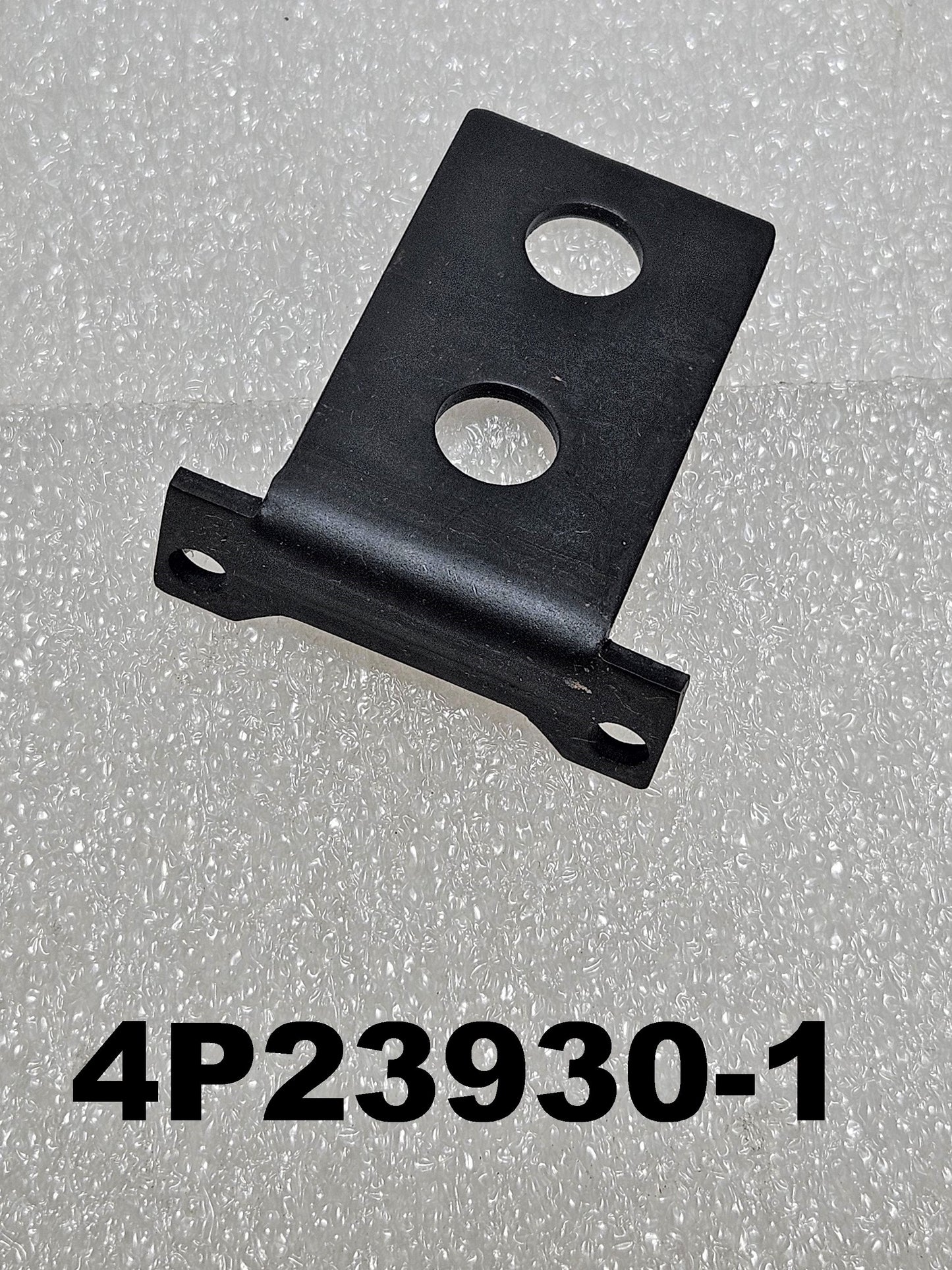 LS Z-15GQ-21B BRACKET