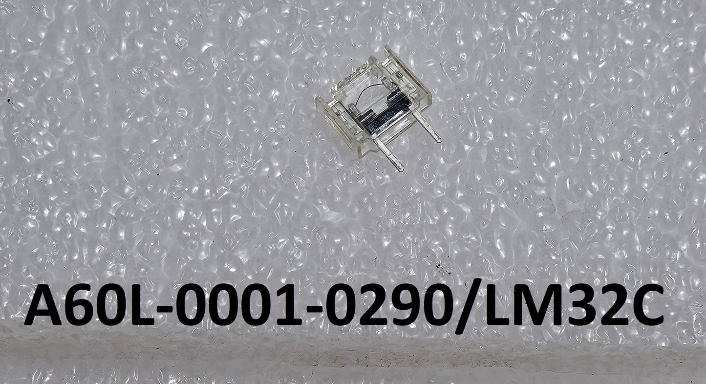 FUSE 3.2 AMP CLEAR SQUARE 2 PIN